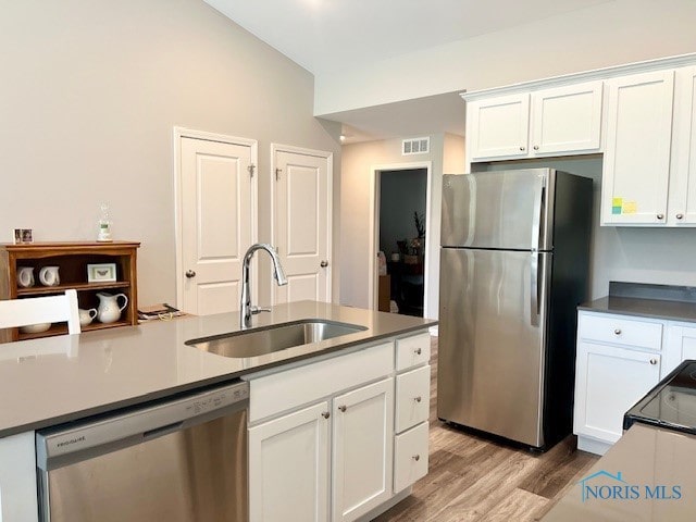 5008 Comstock Dr, Sylvania, OH 43560 - photo 5