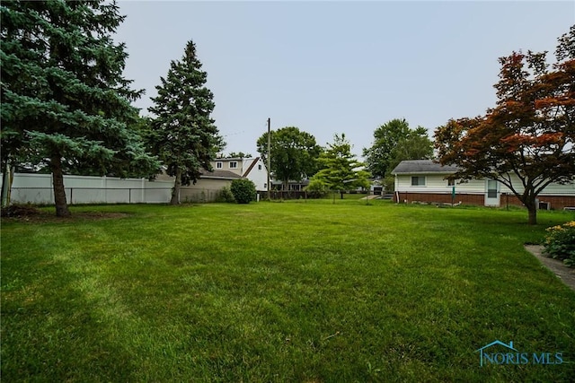 100 Rossway Ave, Rossford, OH 43460 - photo 20