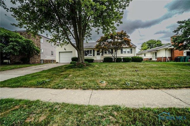 100 Rossway Ave, Rossford, OH 43460 - photo 2