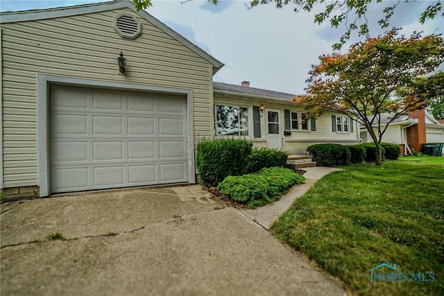 100 Rossway Ave, Rossford, OH 43460 - photo 1