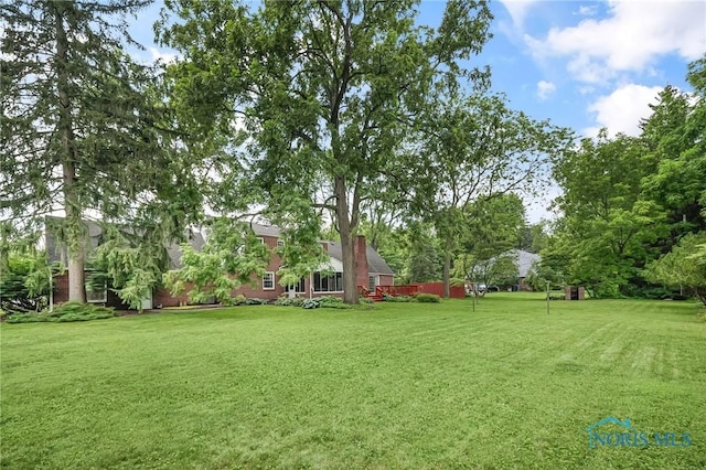 844 Pearl St, Bowling Green, OH 43402 - photo 2