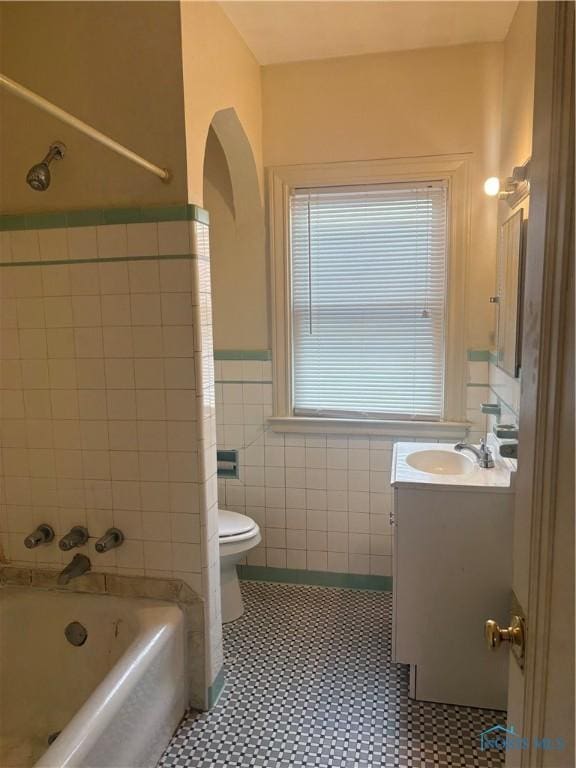 2634 Calverton Rd, Toledo, OH 43607 - photo 7