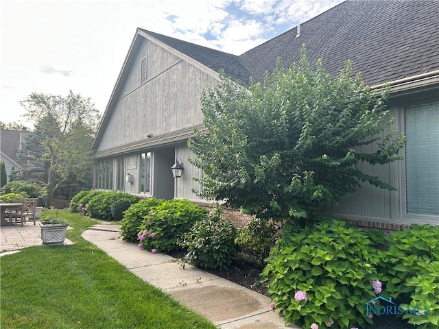 36 Woodforest Pkwy, Sylvania, OH 43560 - photo 2