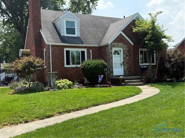 2646 Eastmoreland Dr, Oregon, OH 43616 - photo 1