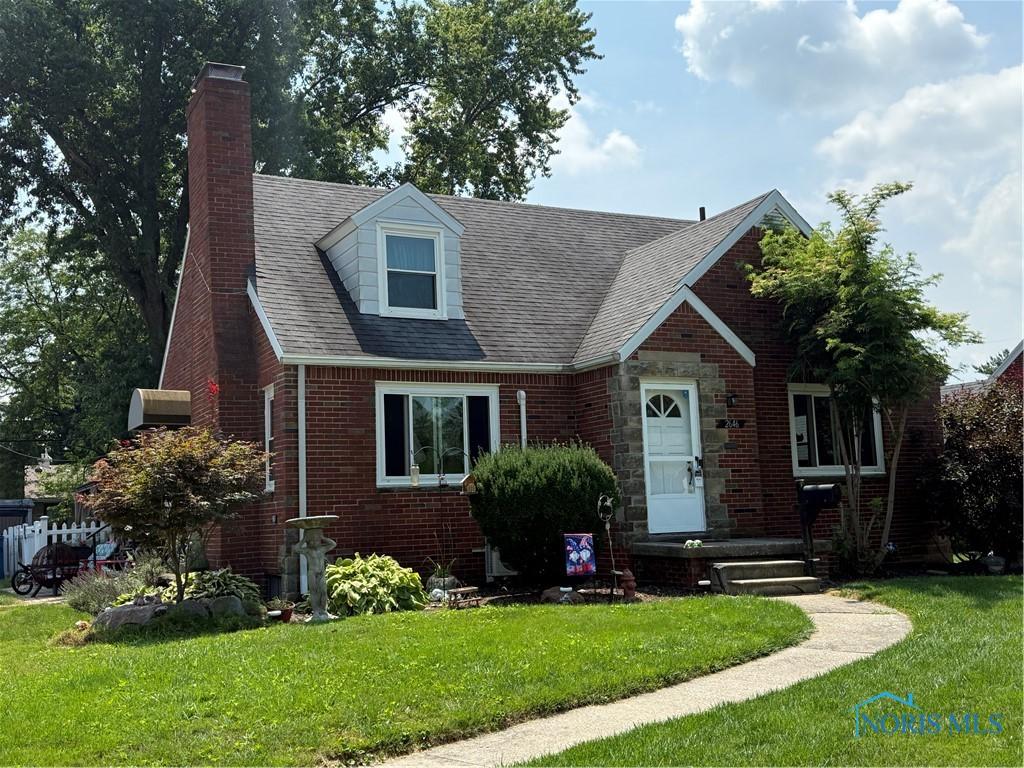 2646 Eastmoreland Dr, Oregon, OH 43616 - photo 2