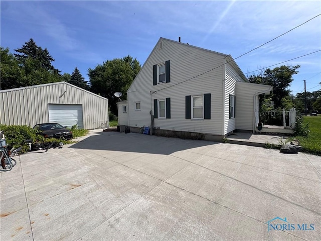 2247 Marcy St, Toledo, OH 43605 - photo 3