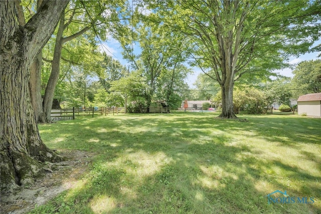 1938 Woodlore Dr, Toledo, OH 43614 - photo 27