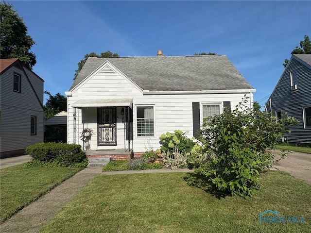 536 Clifton Blvd, Toledo, OH 43607 - photo 1