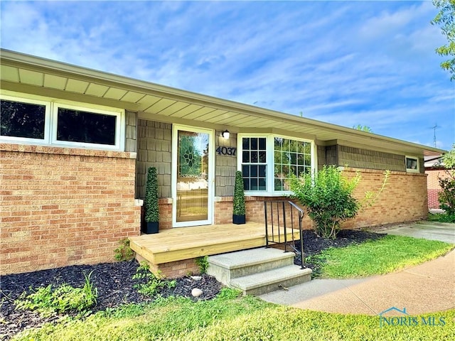 4037 Wise St, Northwood, OH 43619 - photo 2