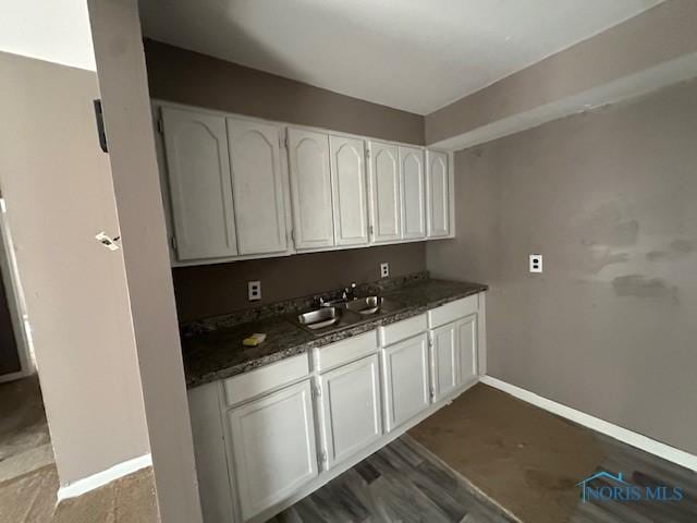 721 Stickney Ave, Toledo, OH 43604 - photo 5