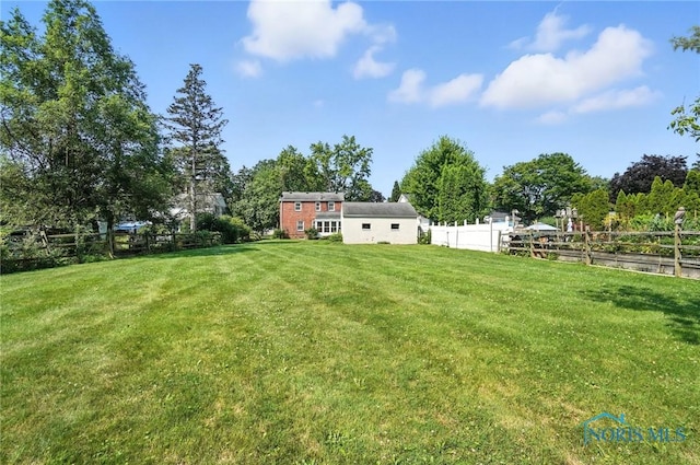 819 Walnut St, Perrysburg, OH 43551 - photo 42