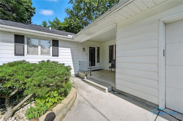 936 Country Club Dr, Fostoria, OH 44830 - photo 3