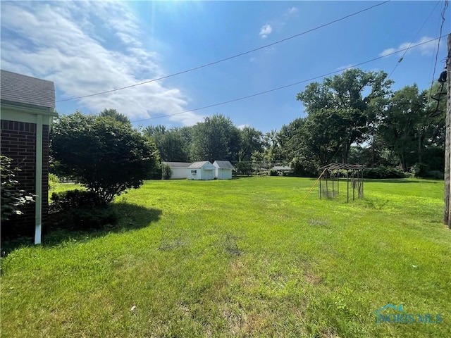 4215 Arnelle Dr, Toledo, OH 43606 - photo 5