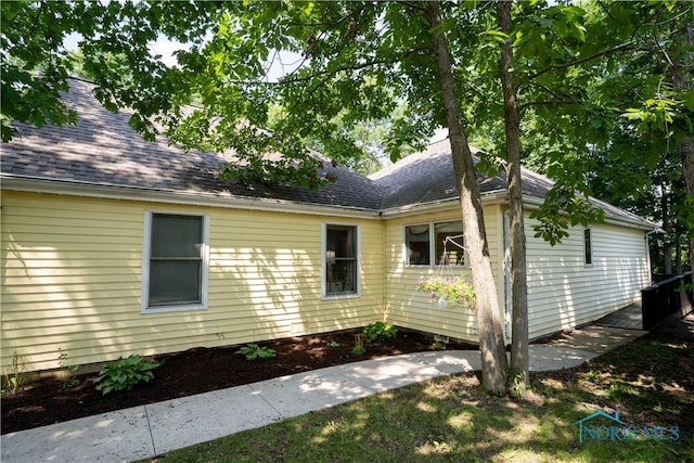 1102 Anthony Wayne Blvd, Defiance, OH 43512 - photo 4