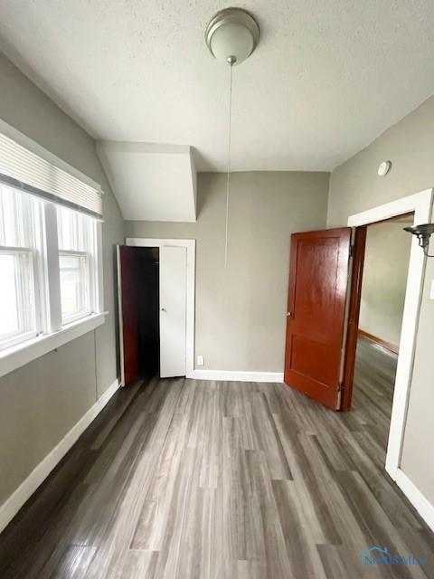 1431 Indiana Ave, Toledo, OH 43607 - photo 16
