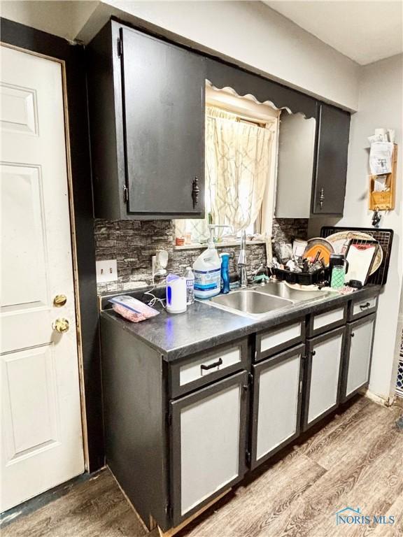 2813 Airport Hwy, Toledo, OH 43609 - photo 8
