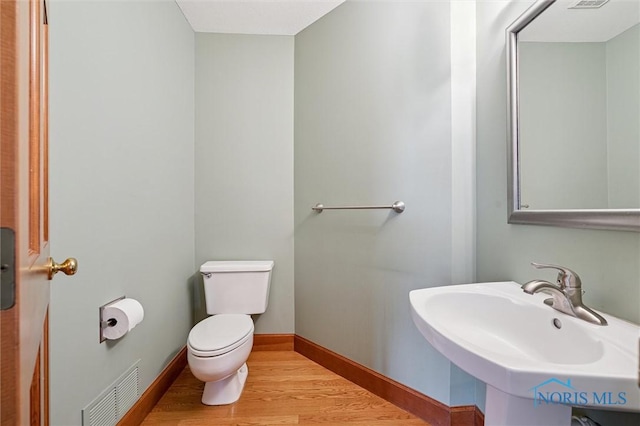 555 Troon Rd, Holland, OH 43528 - photo 17