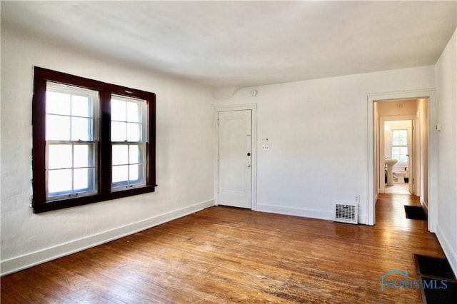 2547 Greenway St, Toledo, OH 43607 - photo 2