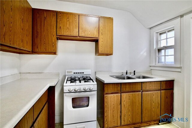 2547 Greenway St, Toledo, OH 43607 - photo 9