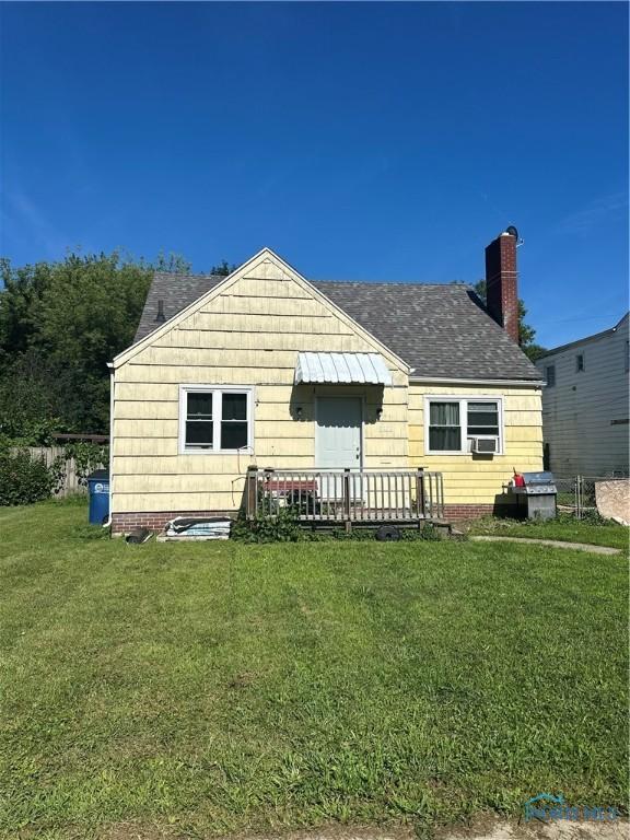 3308 Blackstone Dr, Toledo, OH 43608 - photo 1