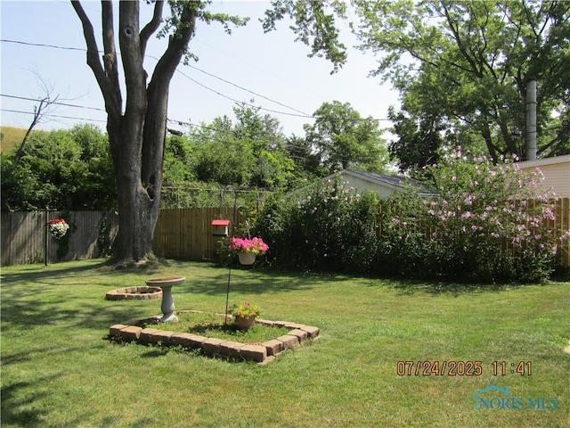 1733 N Parkway Dr, Maumee, OH 43537 - photo 4