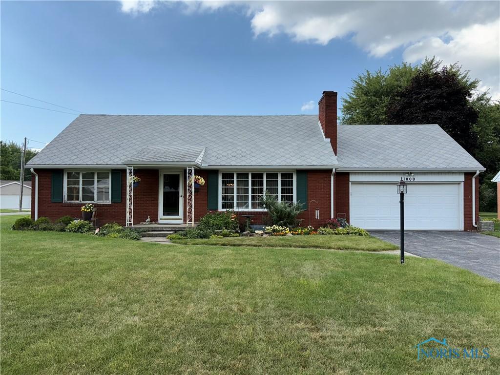 1000 Brookview Ct, Findlay, OH 45840 - photo 1
