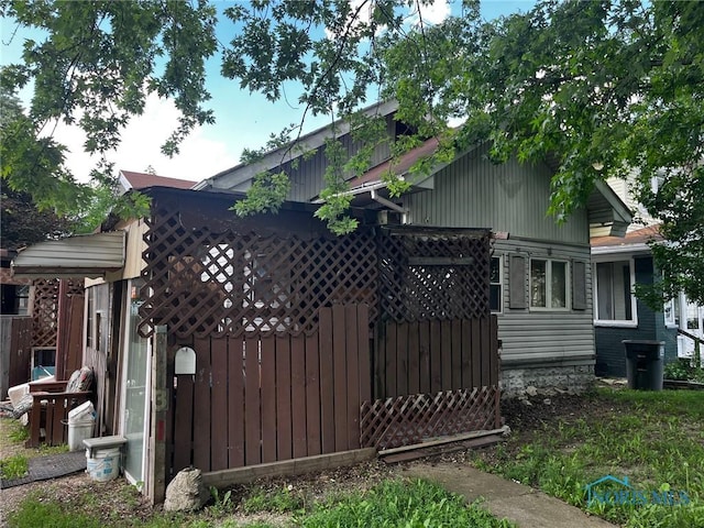 531 E Park St, Toledo, OH 43608 - photo 1