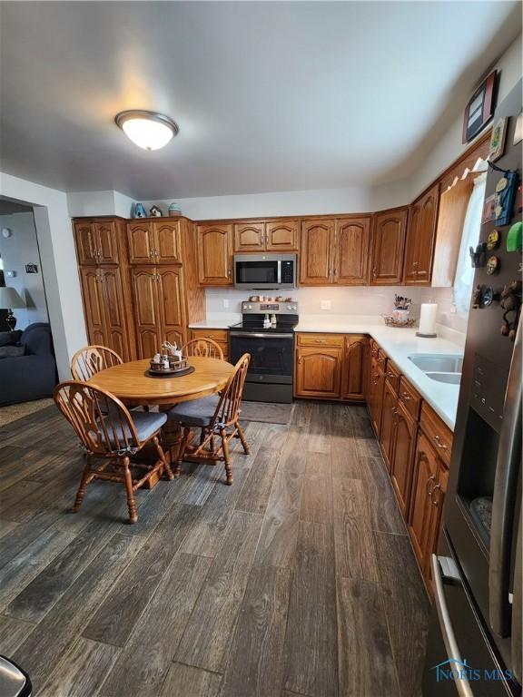 115 N Broadway, Columbus Grove, OH 45830 - photo 10
