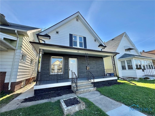 240 Raymer Blvd, Toledo, OH 43605 - photo 1
