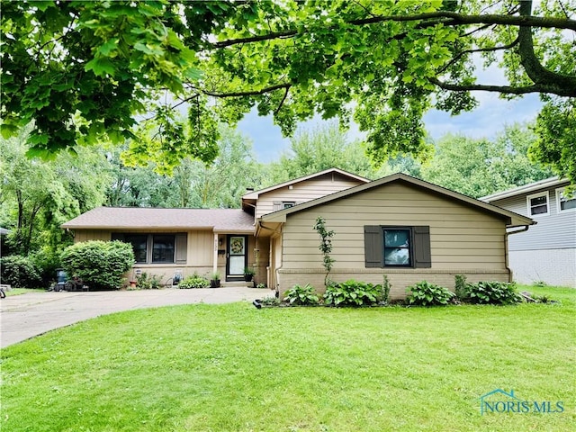 6130 Holly Valley Dr, Toledo, OH 43612 - photo 35