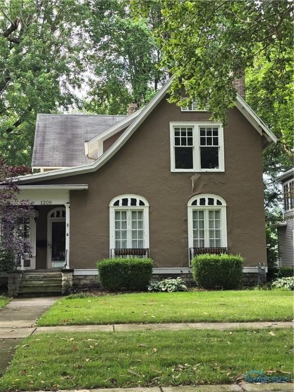 1209 Birchard Ave, Fremont, OH 43420 - photo 1