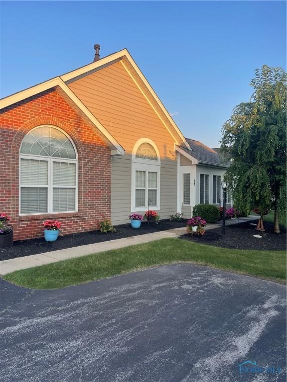 7761 Timbers Edge Unit 11, Waterville, OH 43566 - photo 3