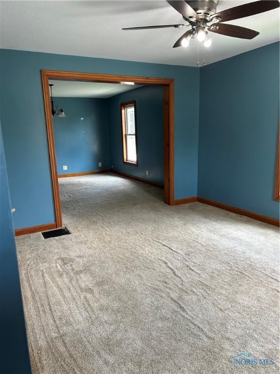 130 Summit St, Fostoria, OH 44830 - photo 4
