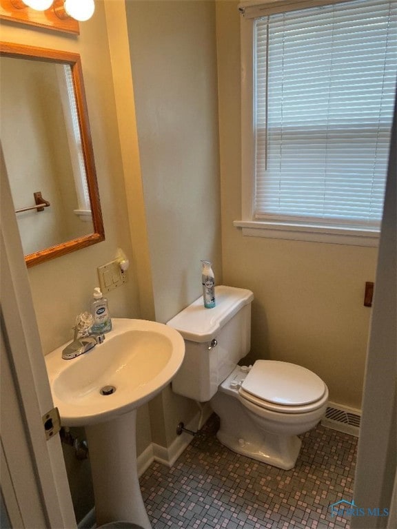 3325 Algonquin Pkwy, Toledo, OH 43606 - photo 8