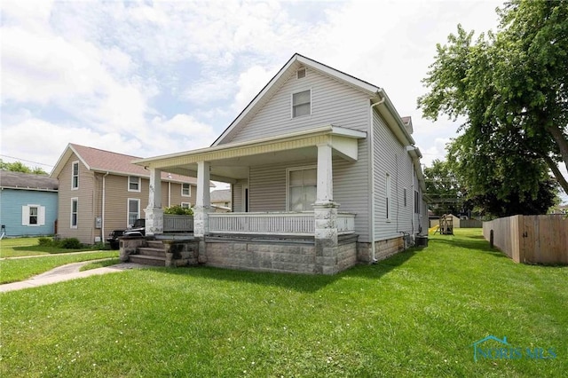 411 Elm St, Findlay, OH 45840 - photo 2