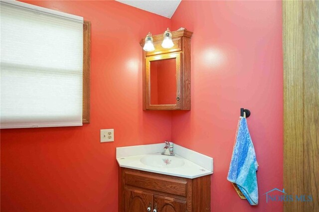 411 Elm St, Findlay, OH 45840 - photo 9