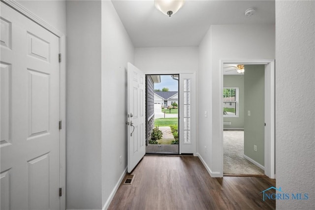 3012 Camelot Dr Unit C, Oregon, OH 43616 - photo 2