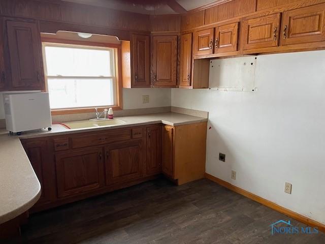 320 E Baldwin Ave, Paulding, OH 45879 - photo 4
