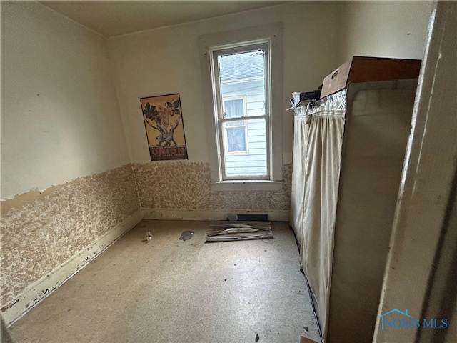245 Langdon St, Toledo, OH 43609 - photo 17