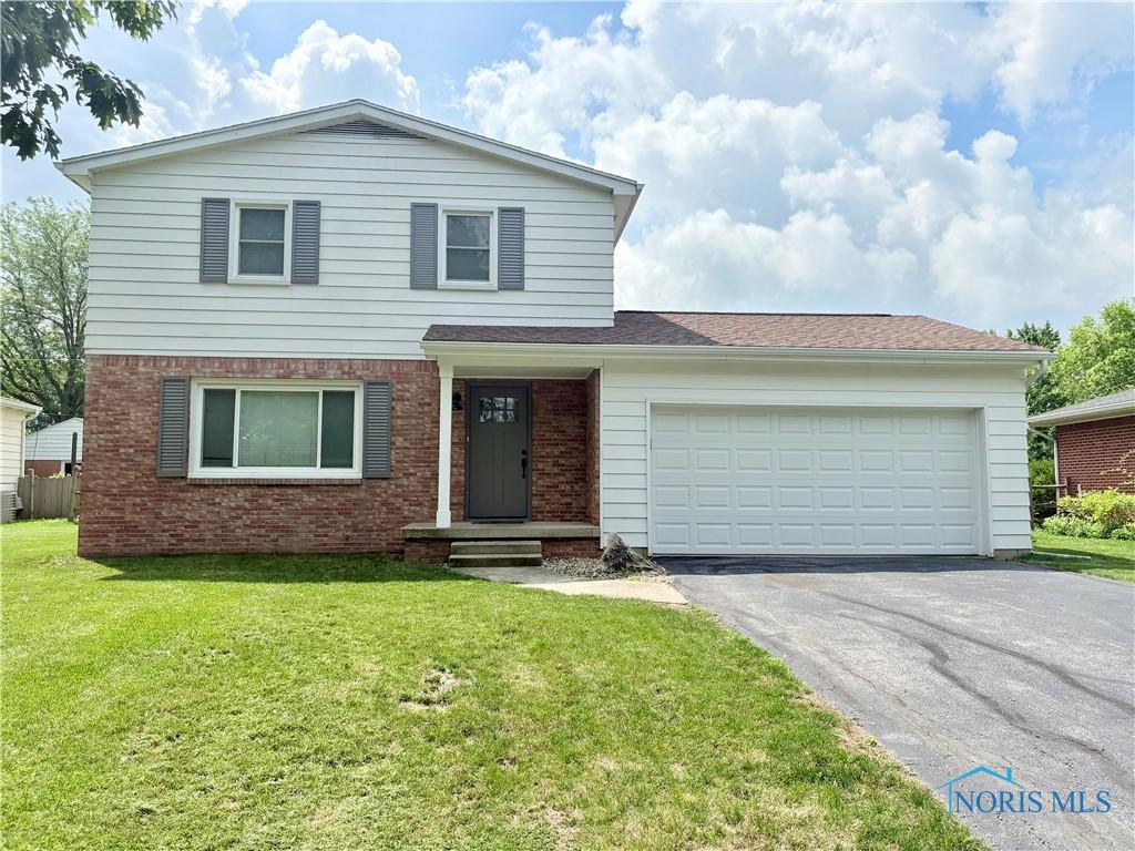 813 Hamilton Ct, Bowling Green, OH 43402 - photo 1