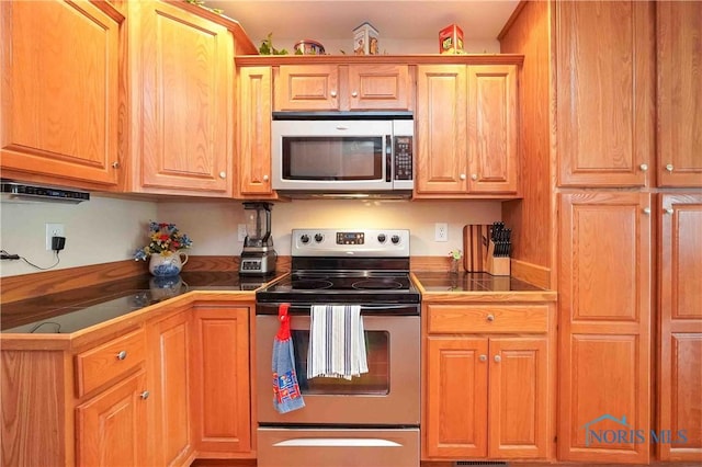 1422 Fox Hound Dr, Findlay, OH 45840 - photo 8