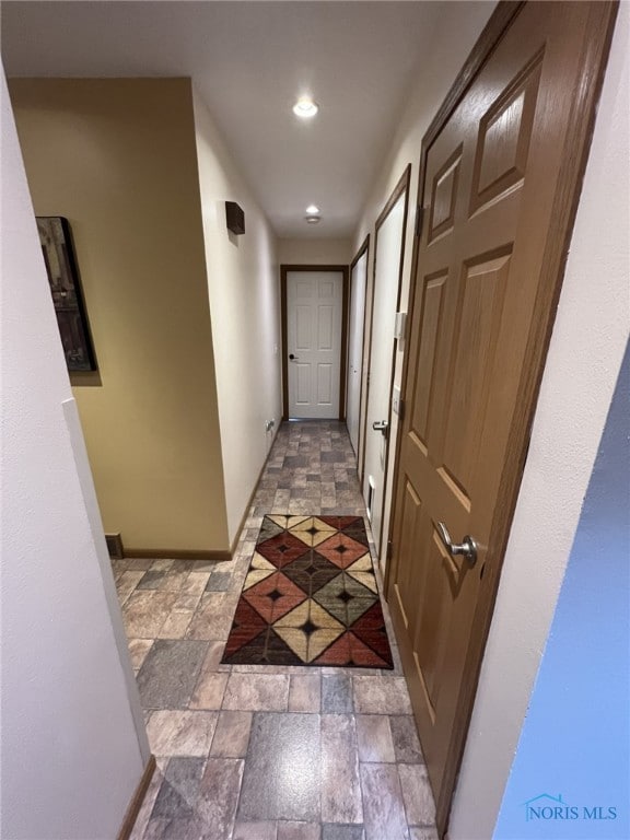 6467 Scarsdale Rd, Maumee, OH 43537 - photo 10