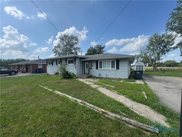 4550 Hill Ave, Toledo, OH 43615 - photo 1