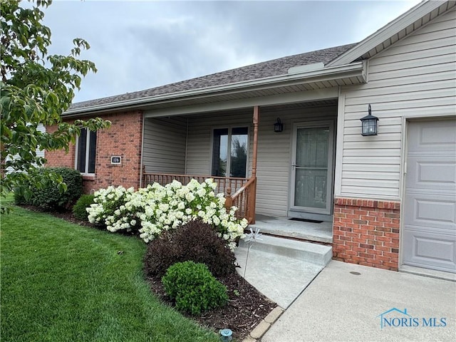106 Redbud Dr, Swanton, OH 43558 - photo 1