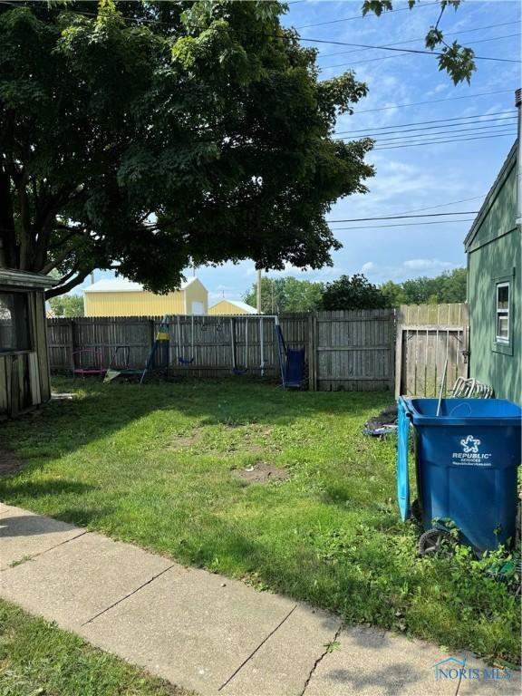 434 N Walnut St, Bryan, OH 43506 - photo 20