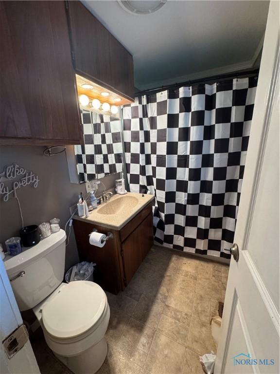 434 N Walnut St, Bryan, OH 43506 - photo 17