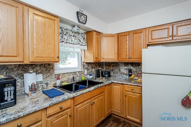 5104 Tillimon Trl, Toledo, OH 43623 - photo 16
