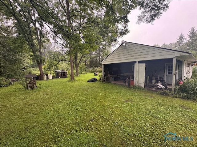 1021 N Crissey Rd, Holland, OH 43528 - photo 4