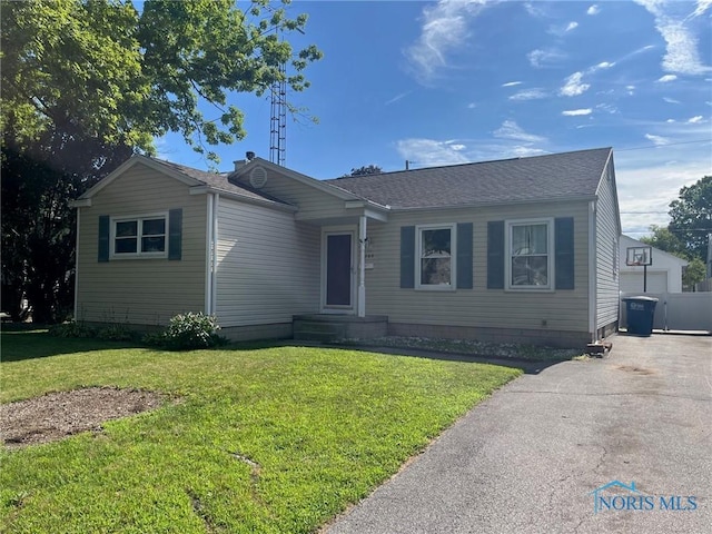 5208 Oakridge Dr, Toledo, OH 43623 - photo 2