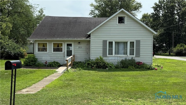 255 W Summit St, Mcclure, OH 43534 - photo 2